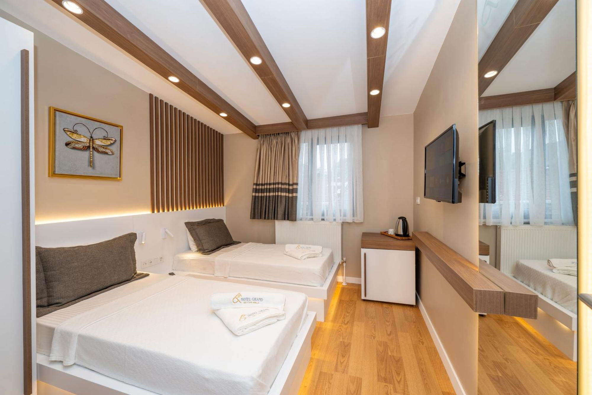 Grand İstanbul Hotel Dış mekan fotoğraf