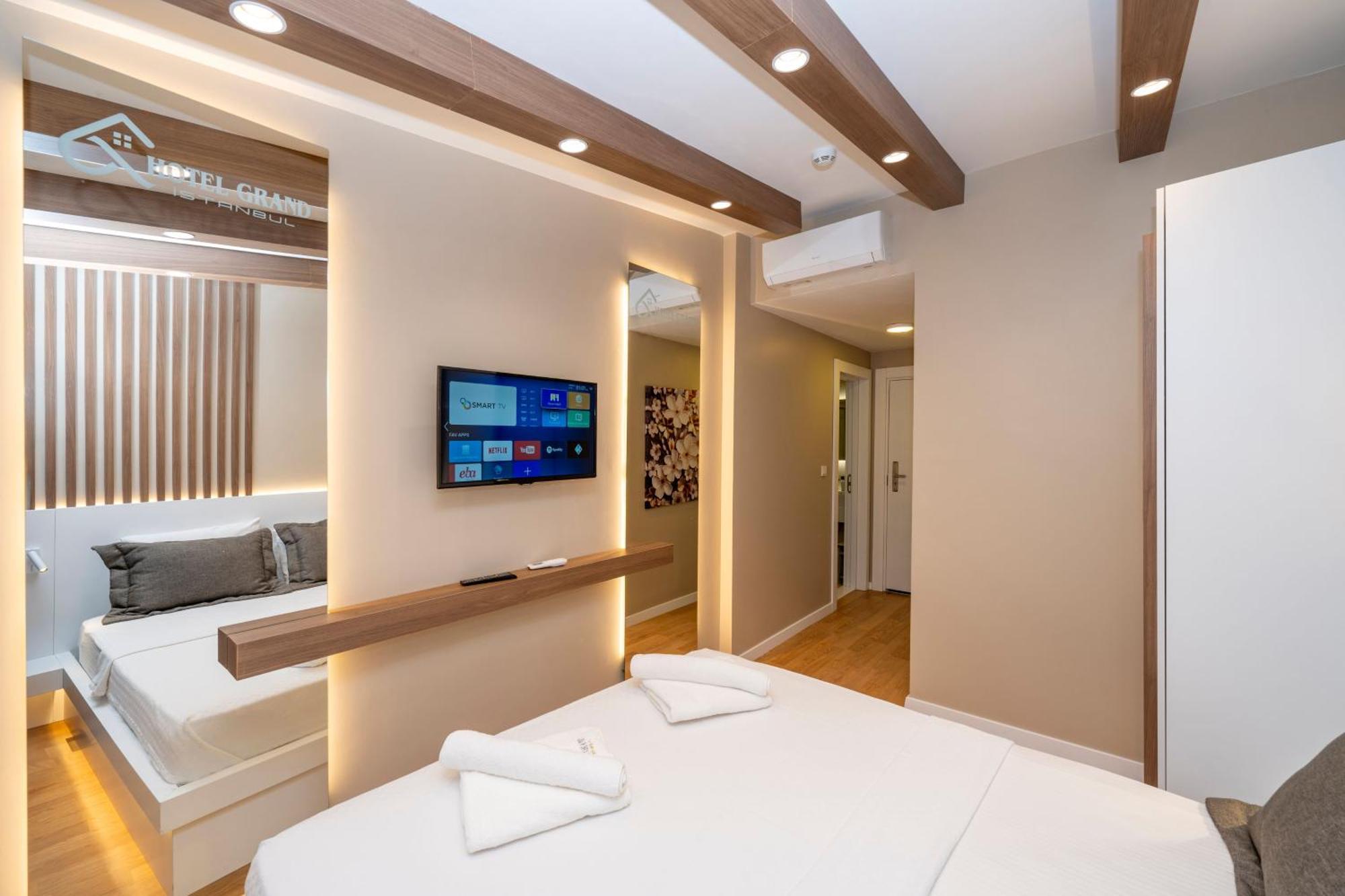Grand İstanbul Hotel Dış mekan fotoğraf